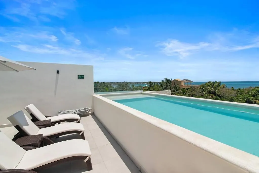 Апартаменты Jungle Joy Prv Jacuzzi Beach Access Rooftop Pools W Sea Views + Beach Club Акумаль Мексика